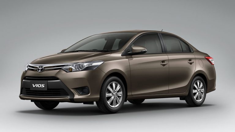 Toyota Vios 4 chỗ cho thuê theo tháng có lái tại Hà Nội