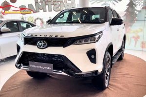 CHO THUÊ XE THÁNG 7 CHỖ TOYOTA FORTUNER 2026